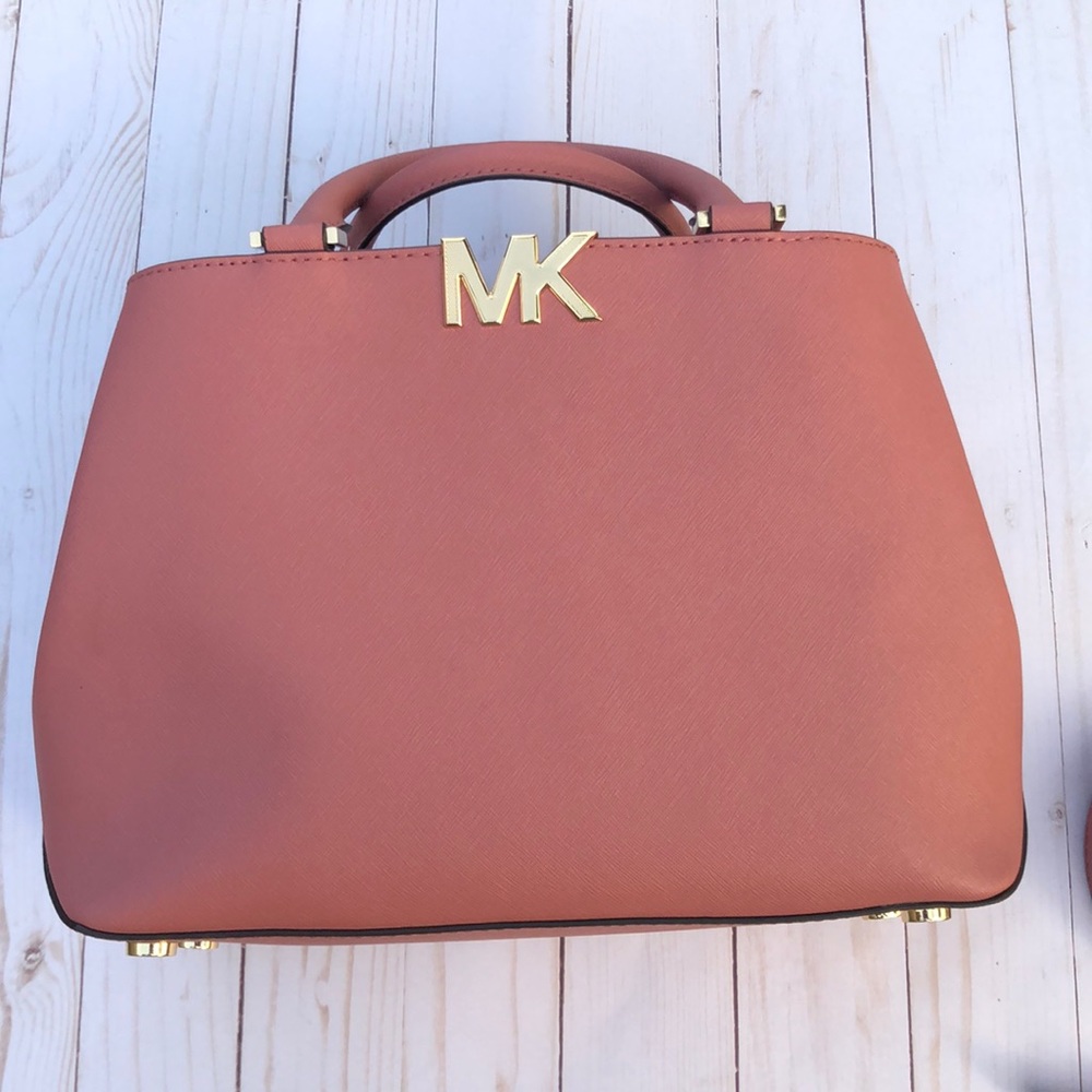 MK purse
